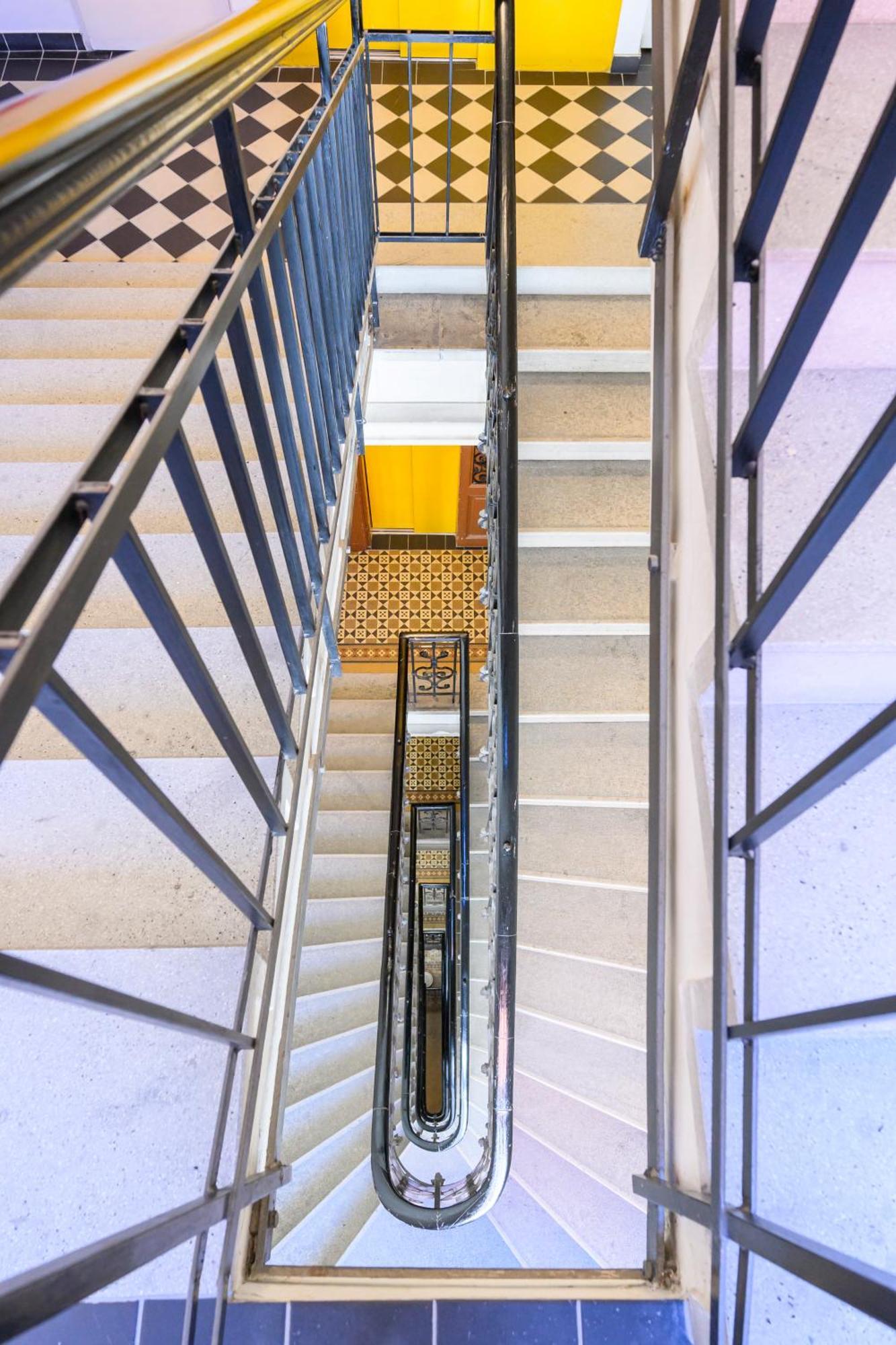 Apartement In Der Stadt Вена Экстерьер фото